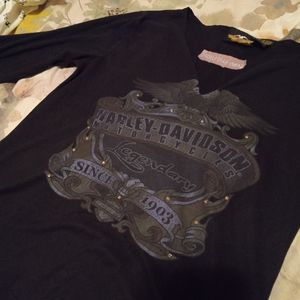 Women's Harley Davidson long sleeve top size S.